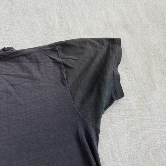 Vintage 1970s Fleetwood Mac Penguin Warner Brothers T Shirt M Black Stevie Nicks - Picture 7 of 7